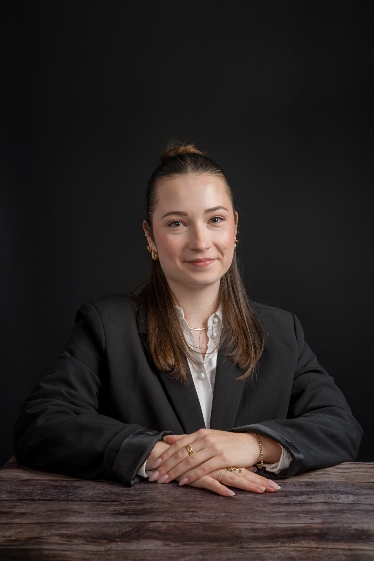 Photographie d'une jeune femme pour un CV